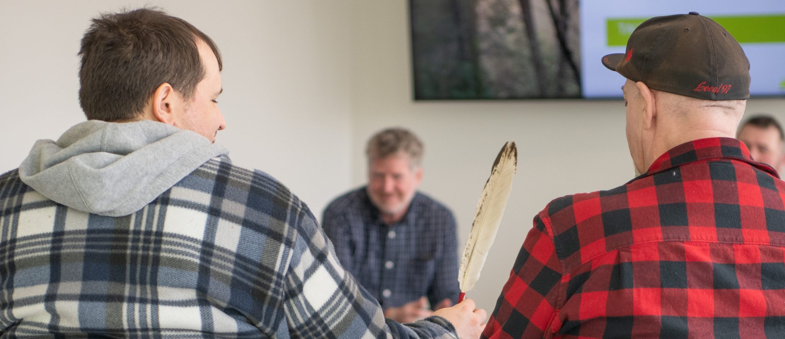 Stewart facilitating ROI with workers - cropped